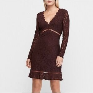 Express Plum Burgundy Lace V Neck Long Sleeve Mini Dress XS‎ Scalloped Hem NEW
